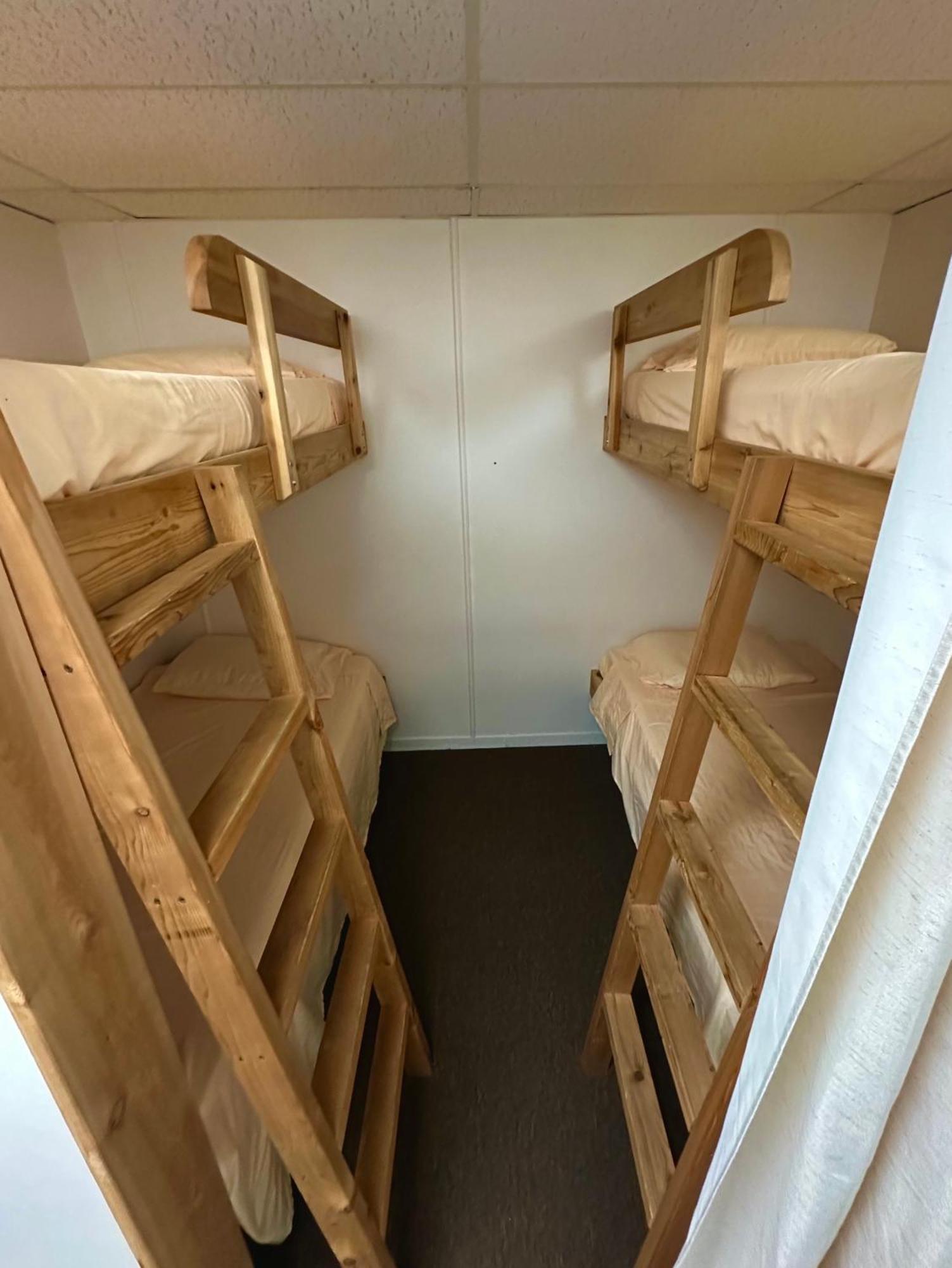 Apartmán Camping Bomont Henryville Exteriér fotografie